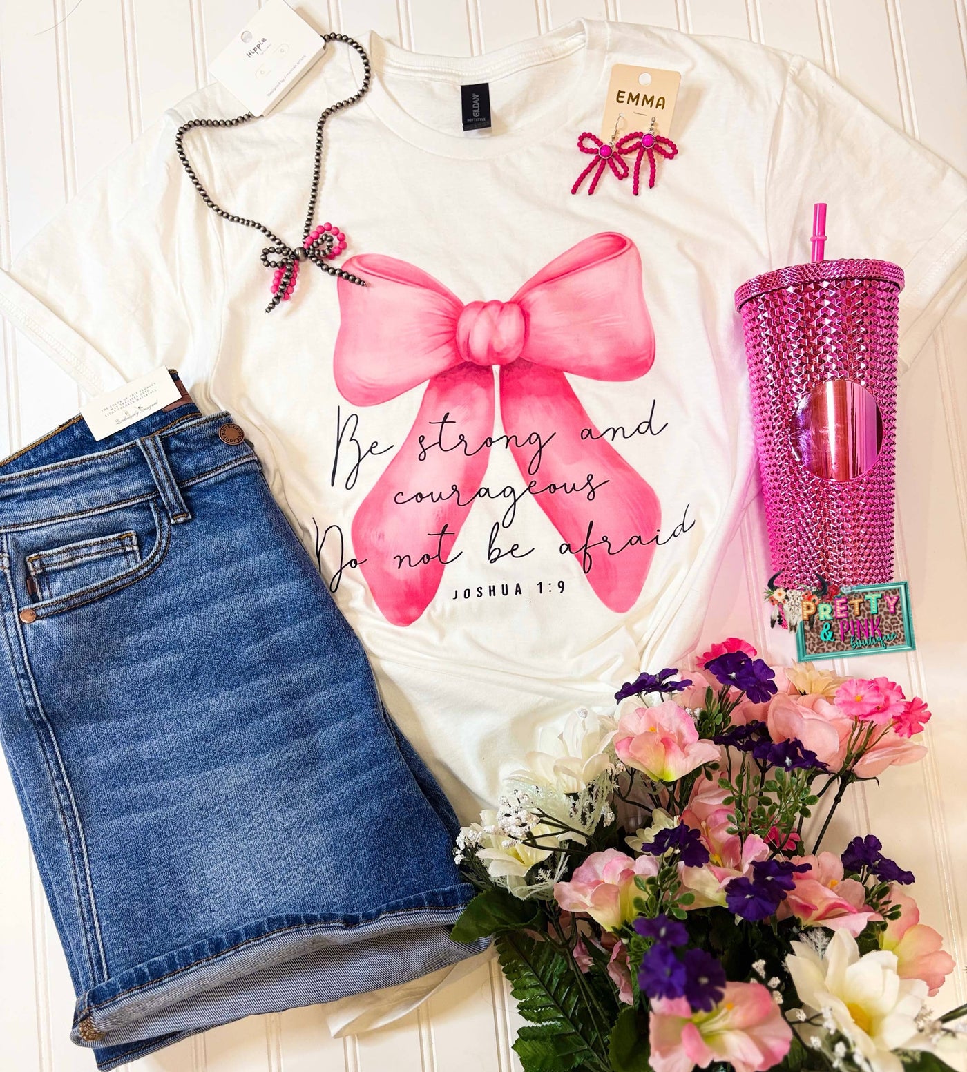 Be Strong & Courageous Tee