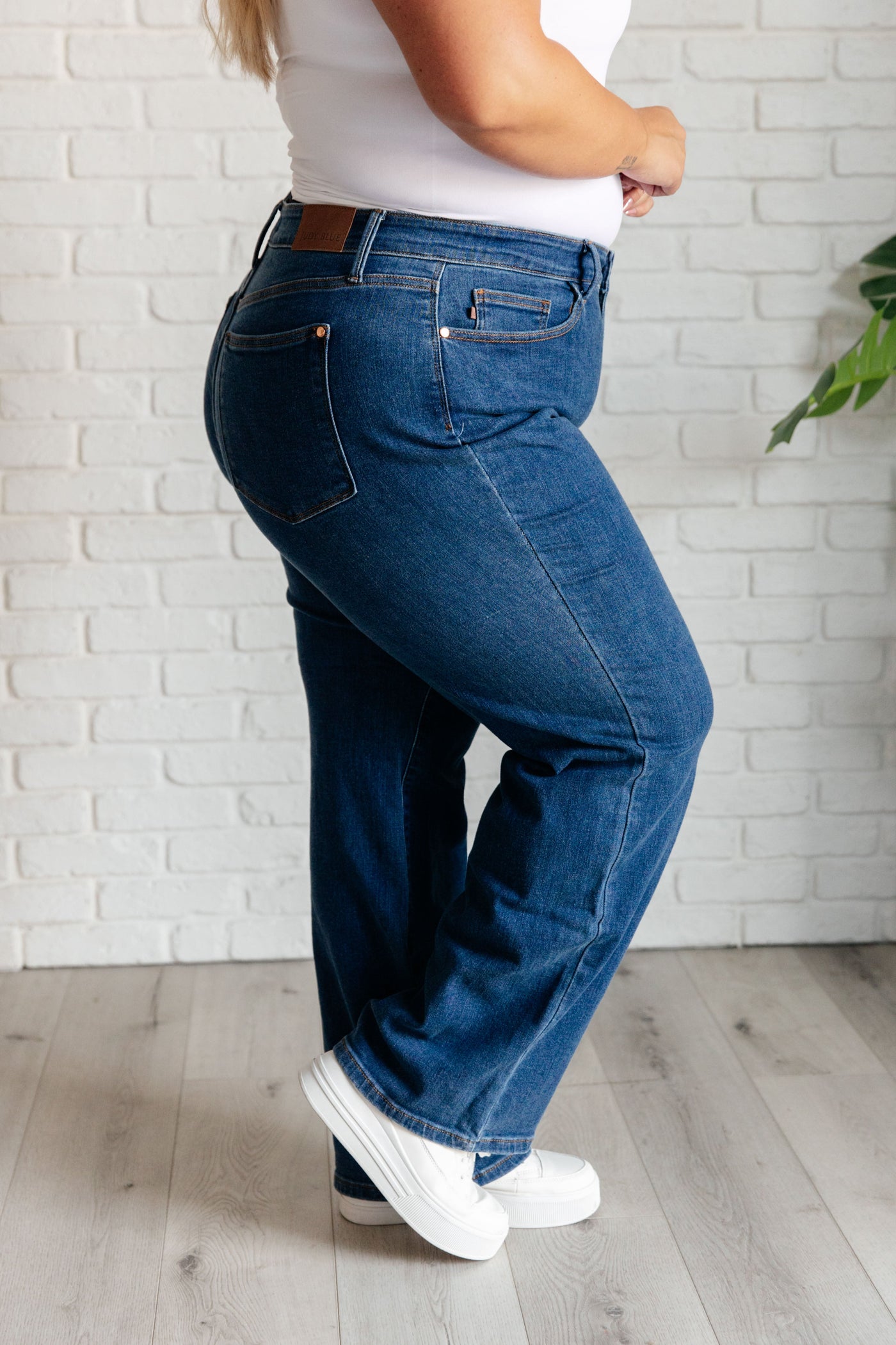 Hazel High Rise Vintage Wide Leg Jeans🩷