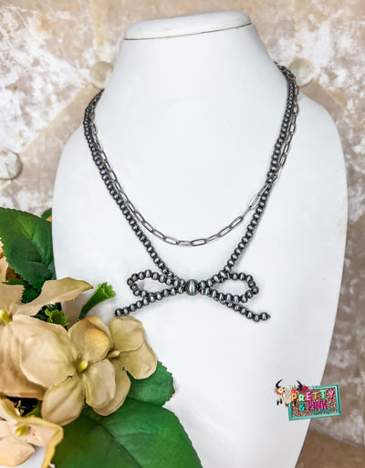 Perfect Bow Necklace