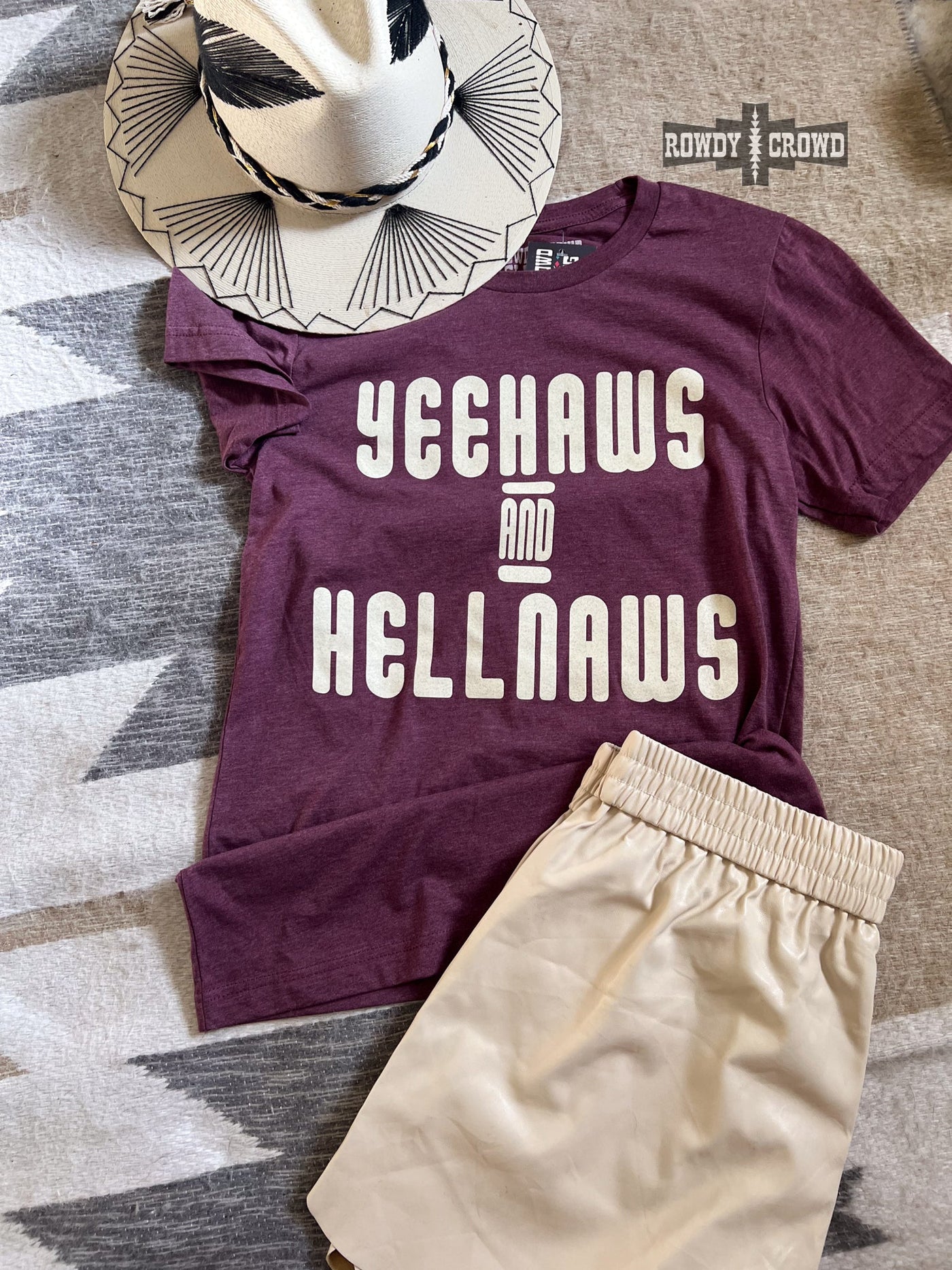 Hellnaws Tee🩷