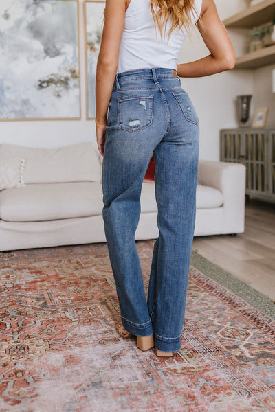 Judy Blue Katrina High Waist Distressed Denim Trousers🩷