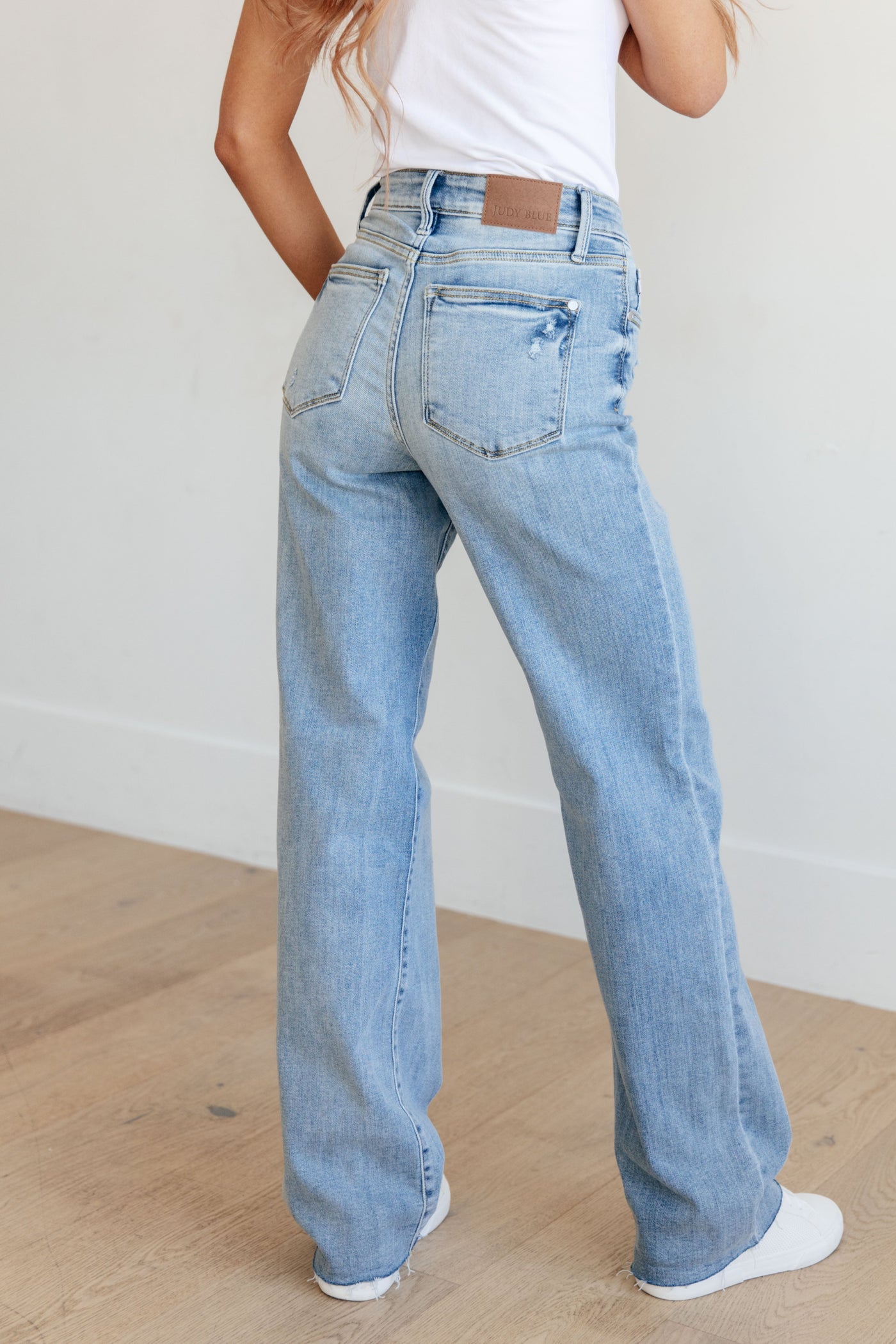 Mildred High Rise V Front Waistband Straight Jeans🩷