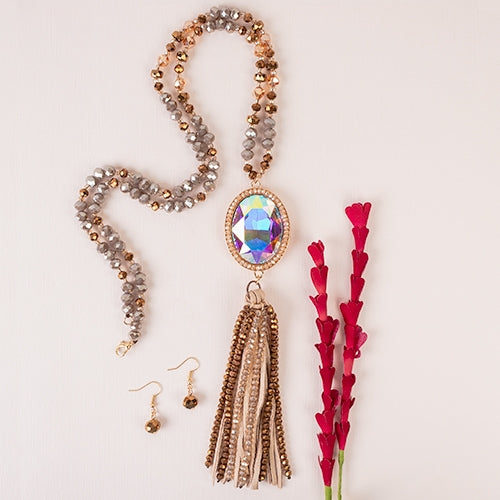 Leanna Tassel Necklace