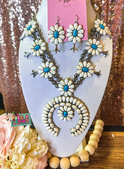 Nellie Blossom Necklace Set