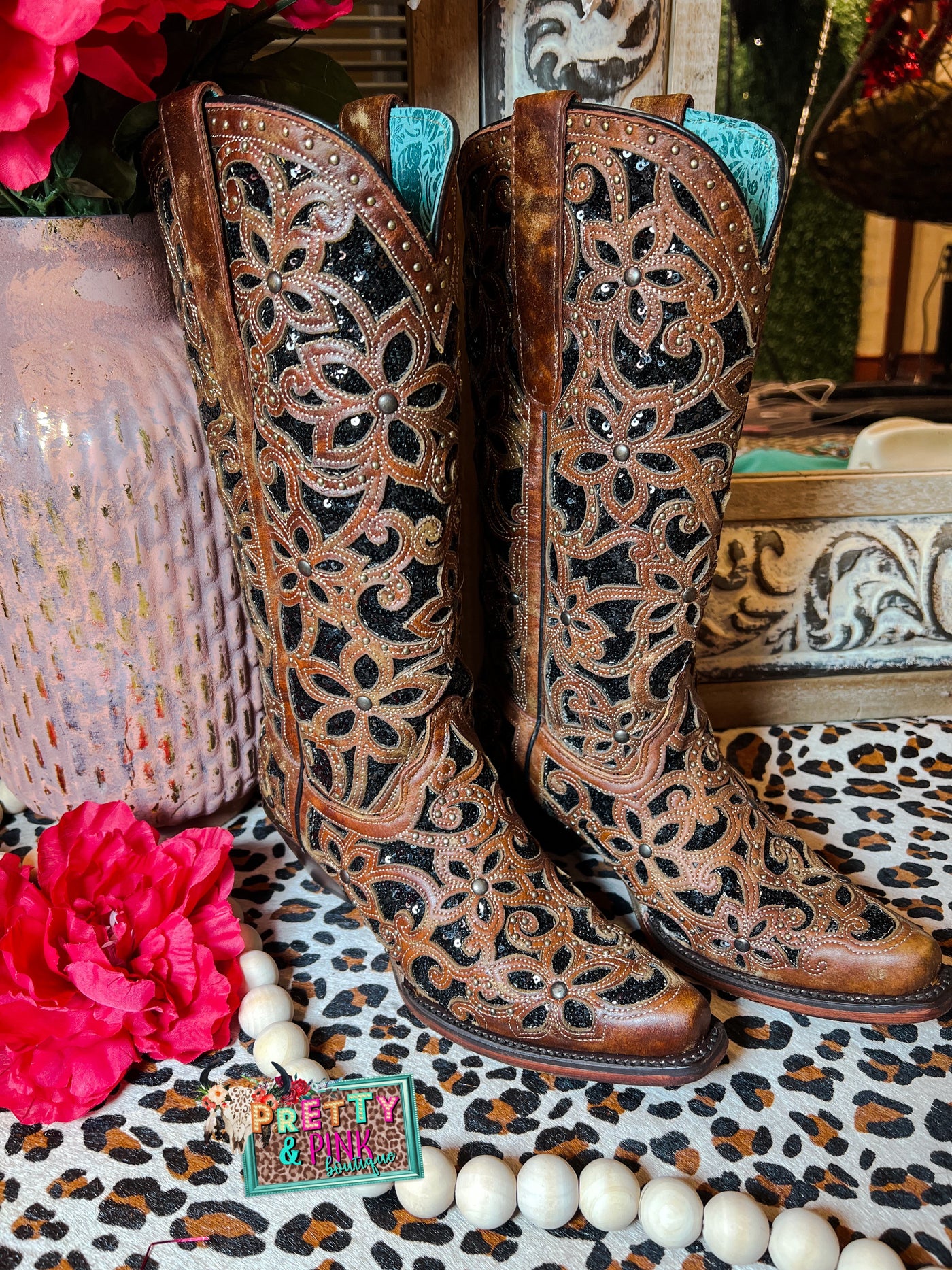 Ally Corral Tan/Black Boots